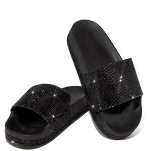 Women black sandals with a glitter touch
